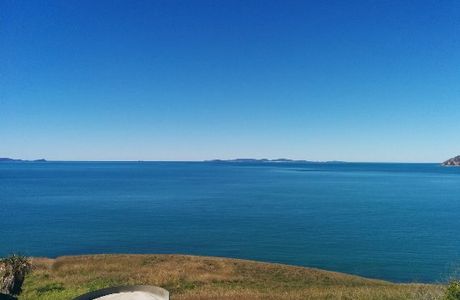 Wreck Point Scenic Lookout