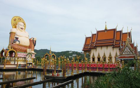 Wat Plai Laem 1