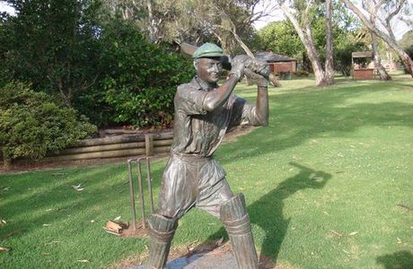 Cricket Captains Walk