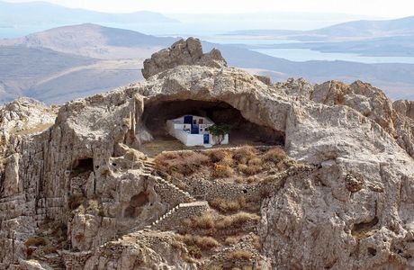 Panagia Kakaviotissa Church