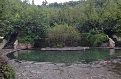 Ronghui Hot Springs