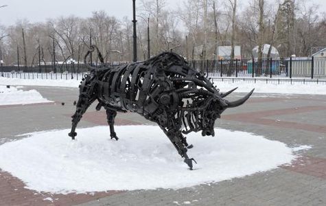 Sculpture Iron Bull 1