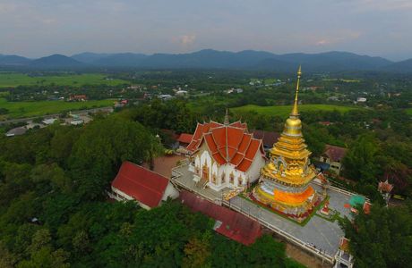 Wat Phra That Doi Saket