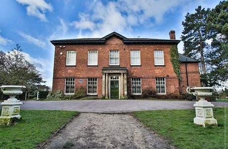 Bantock House Museum