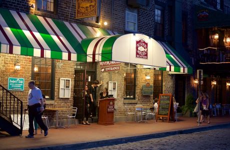 Country Store (River Street)