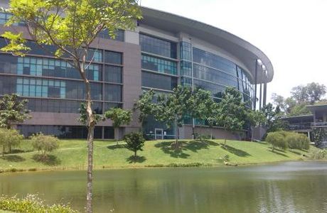 Raja Tun Library (Perpustakaan Raja Tun)