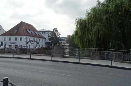 Die Amperbrücke