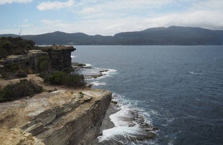 Pirates Bay/Eaglehawk Neck
