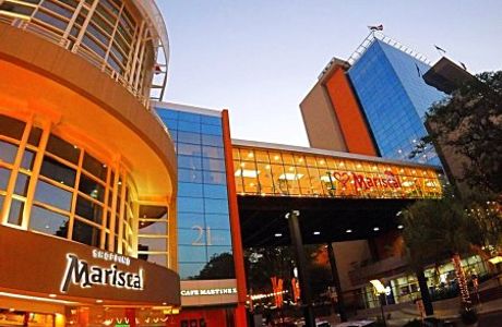 Mariscal López Shopping