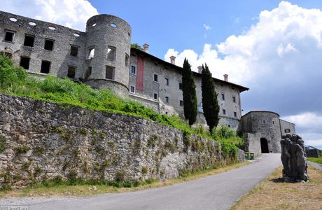Grad tanjel