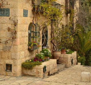 Mishkenot Sha'ananim Guest house