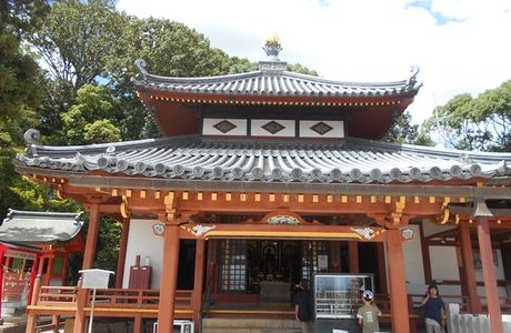 Nakayama-dera Temple Daishido