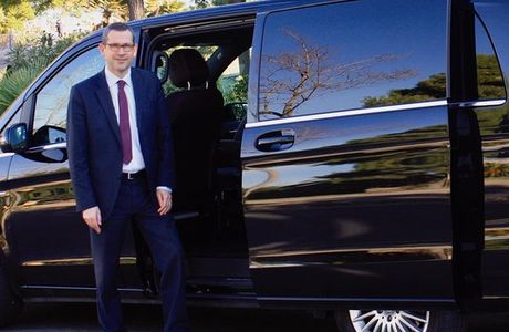 Limo Service Press i Car BCN
