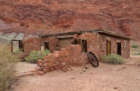 Lonely Dell Ranch Historic District