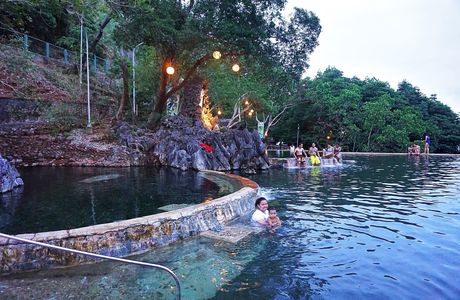 Maquinit Hot Spring