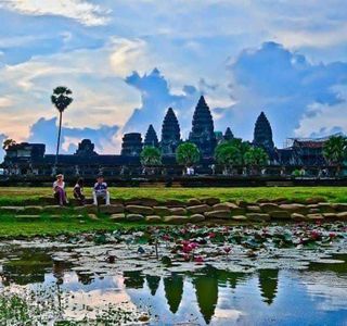 Taxi Service Siem Reap to Phnom Penh