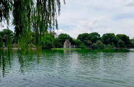 Lake of the Restored Sword (Hoan Kiem Lake)