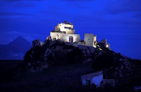 Castello di Calatubo