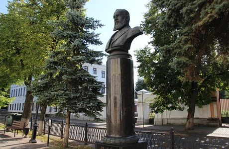 Monument to A.N. Ostrovskiy