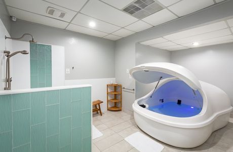 Sage Float Spa