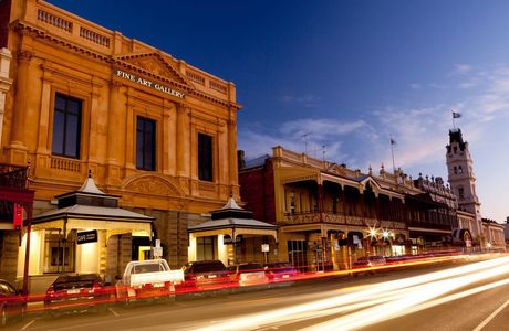 Victoria Street