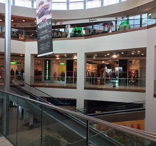 Centro Commerciale Meduna