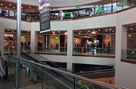 Centro Commerciale Meduna