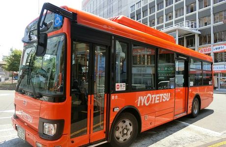Iyo Railway - Bus