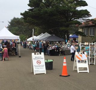 Yachats Farmers' Market