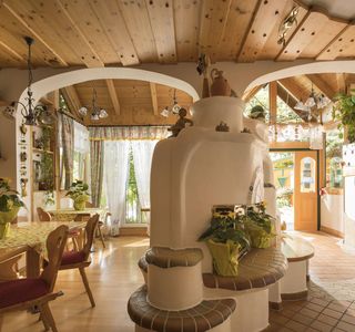 KraftWanderWeg, Der Hügel von Loipersdorf