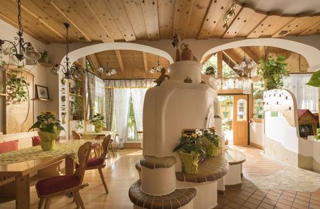 KraftWanderWeg, Der Hügel von Loipersdorf