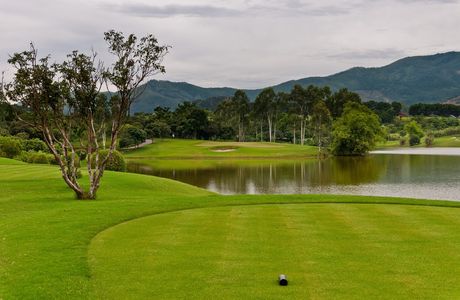 Lake Biwa Lakeside Golf Course
