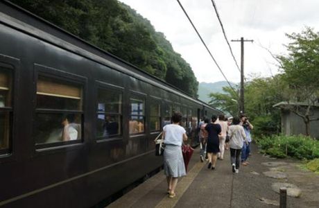 Shiroishi Station