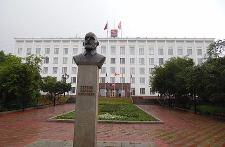 Monument to Eduard Berzin