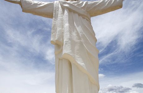 Statue of Christ