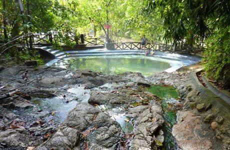 La Hot Springs