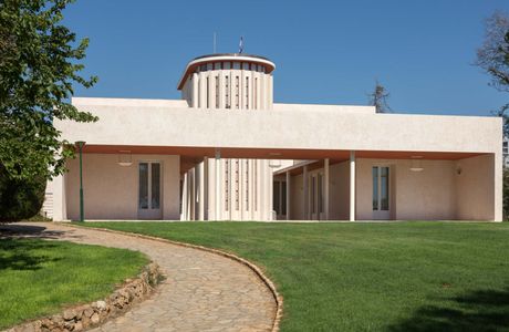 Weizmann House