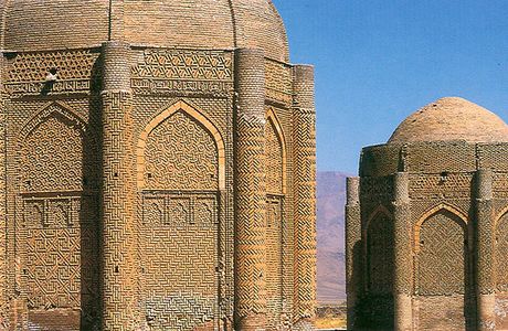 Kharraqan Towers