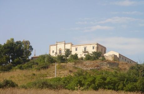 Castello o Masseria di Rampinzeri