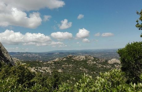 Stazzu Manzoni Hiking Trail