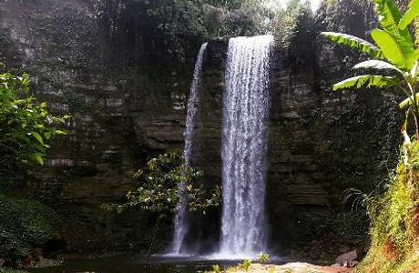 T'Daan Kini Falls