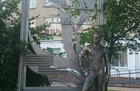 Monument to Boris Shakhlin