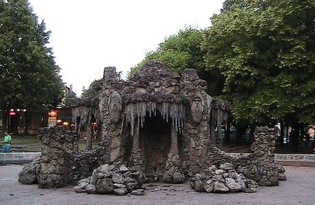 Fountain Dedy-Gnomy-Skazka