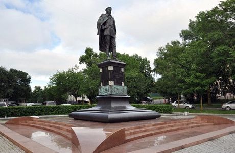 Monument to Yakov Diyachenko