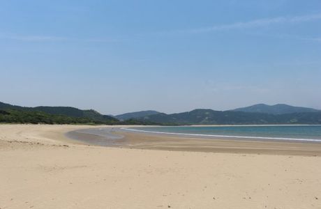 Ishinami Beach