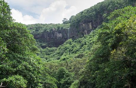 Pinaisara Falls