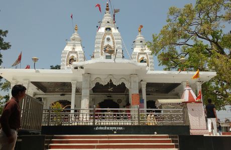 Khajrana Temple