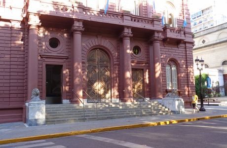 Municipal Palace (Lions Palace)