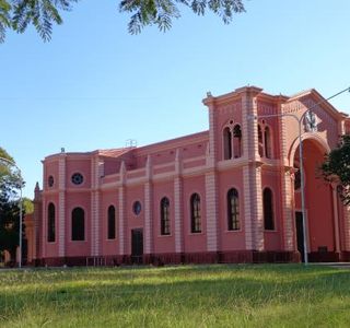 Parroquia Santisima Cruz de los Milagros