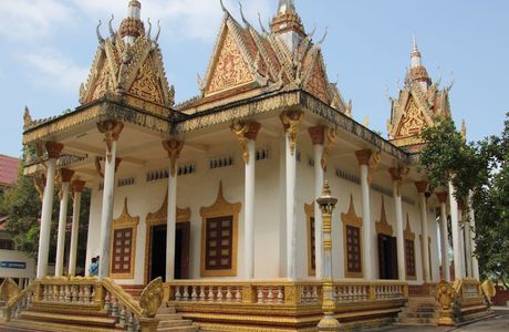 Wat Krom Temple